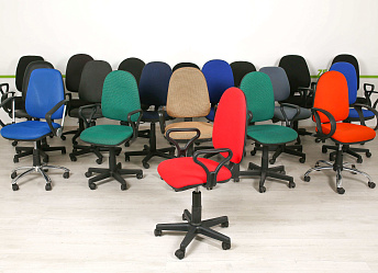 Офисное кресло МебельСтиль Престиж Ткань Цвет в ассортименте